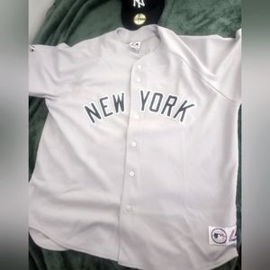 NY YANKEES DEREK JETER JERSEY